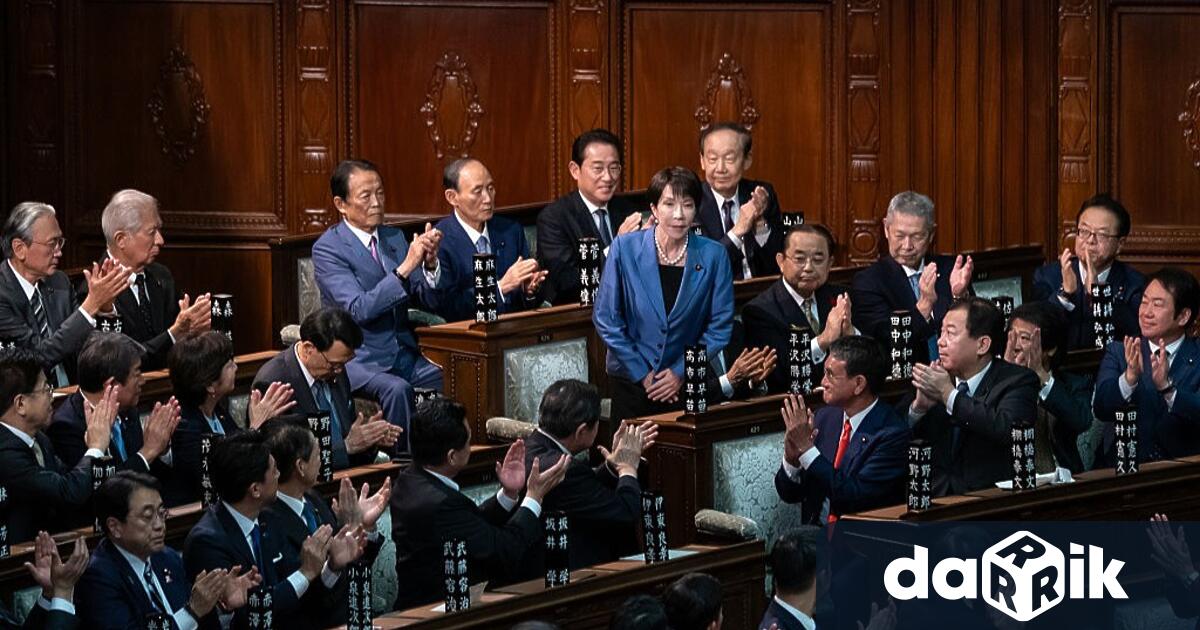 Санае Такаичи стана първата жена избрана на поста министър председател на