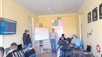Седмица на програмирането в ДФСГ „Интелект“
