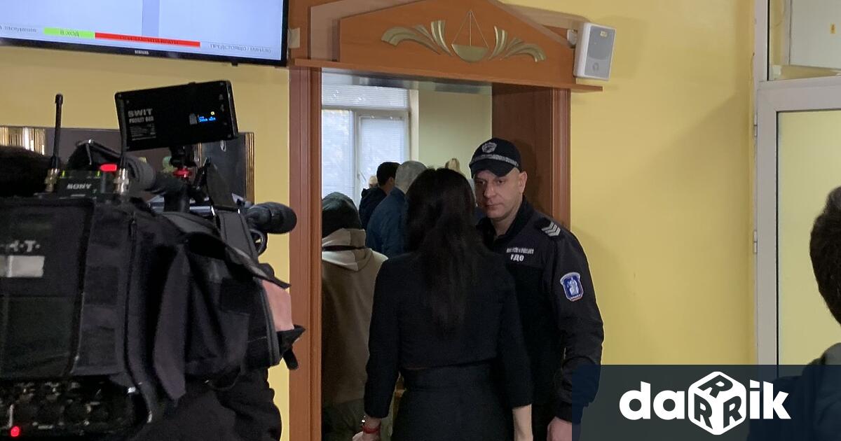 В поредното заседание по наказателно делоза тежкия пътен инцидент при