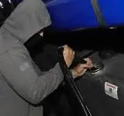 Източиха 240 литра дизелово гориво от товарен камион, паркиран в с. Медовница