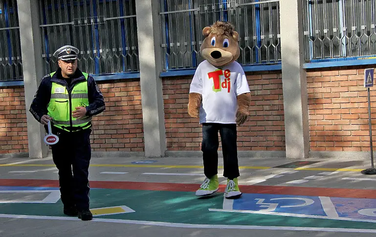 Националната образователна кампания „Пресичам безопасно с TEDI” гостува в Пловдив