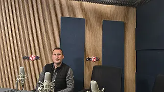 И шафранът ни се получава - не само марулите