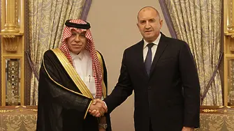 Румен Радев: Отговорността за договора с „Райнметал“ е на правителството