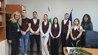 Офис на НАП Плевен посрещна бъдещи икономисти и мениджъри