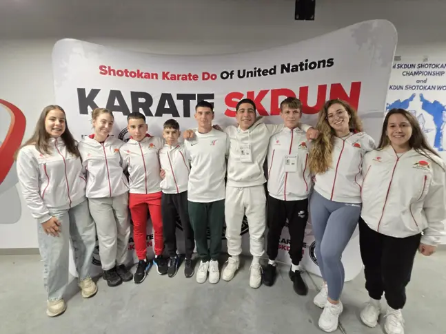  Каратеките от КБИ „ Грифон “ с чудесно показване на Световното състезание по Шотокан карате-до 