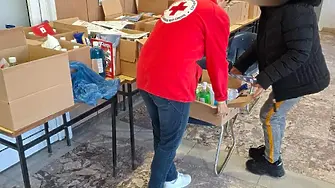 Продължава раздаването на хранителни и хигиенни пакети по Програма „Храни и основно материално подпомагане“