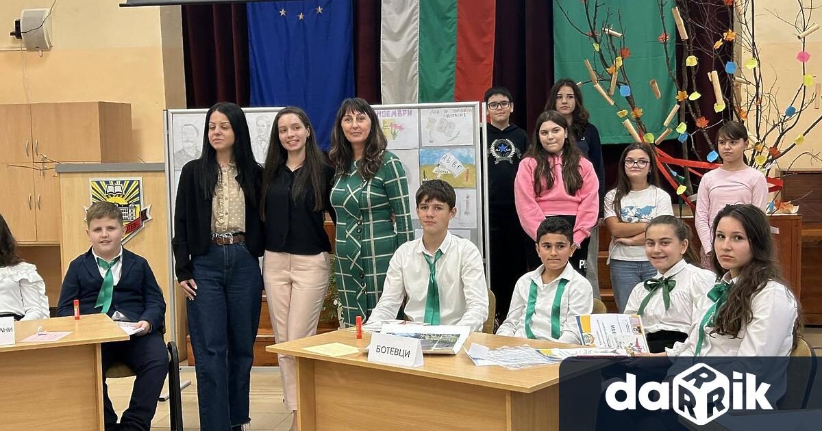 Културната програма в СУ Христо Ботев Враца посветена на Деня