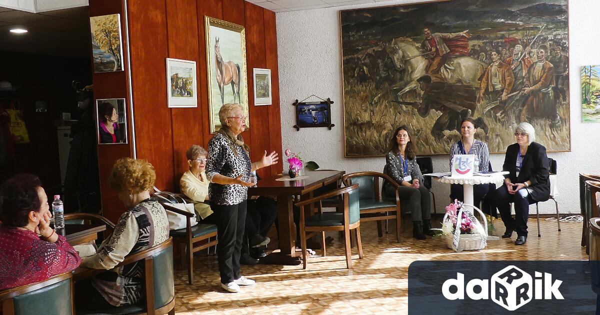 Вклуб Златна есен – Нова Загорасе проведе информационна среща с