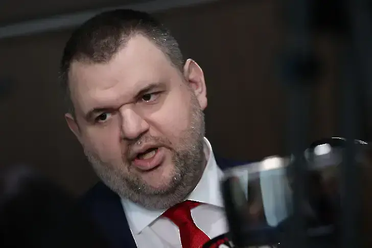 Пеевски е нарушил санкциите по "Магнитски", ДБ пускат сигнал до САЩ