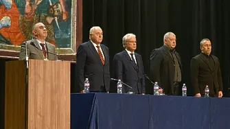 Общинският съвет в Сливен заседава празнично