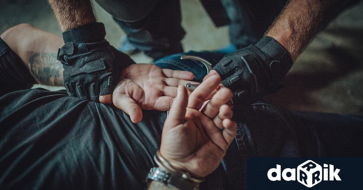 26 годишен мъж от египетски произход беше арестуван във връзка с