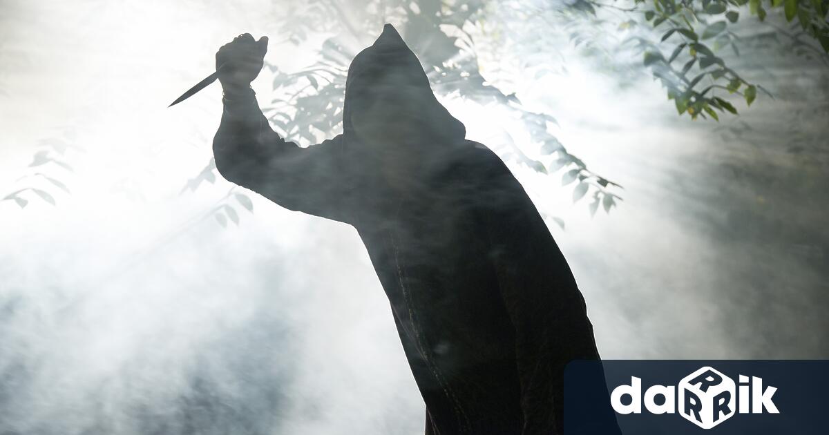 Само две седмици след като следи за спазването на правилата