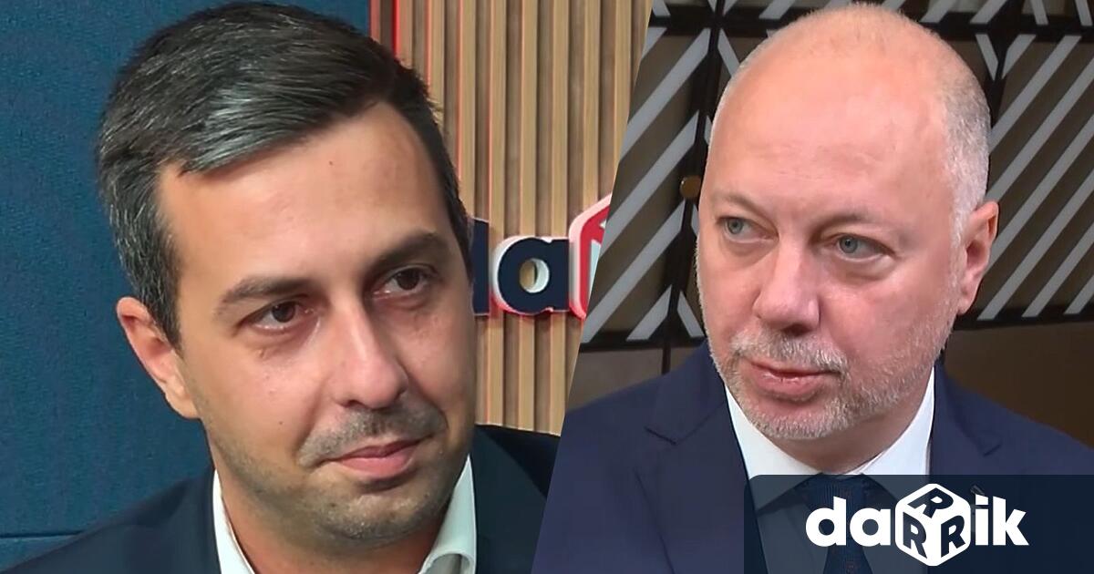 Общинският съветник в София от Възраждане Деян Николов бе специален