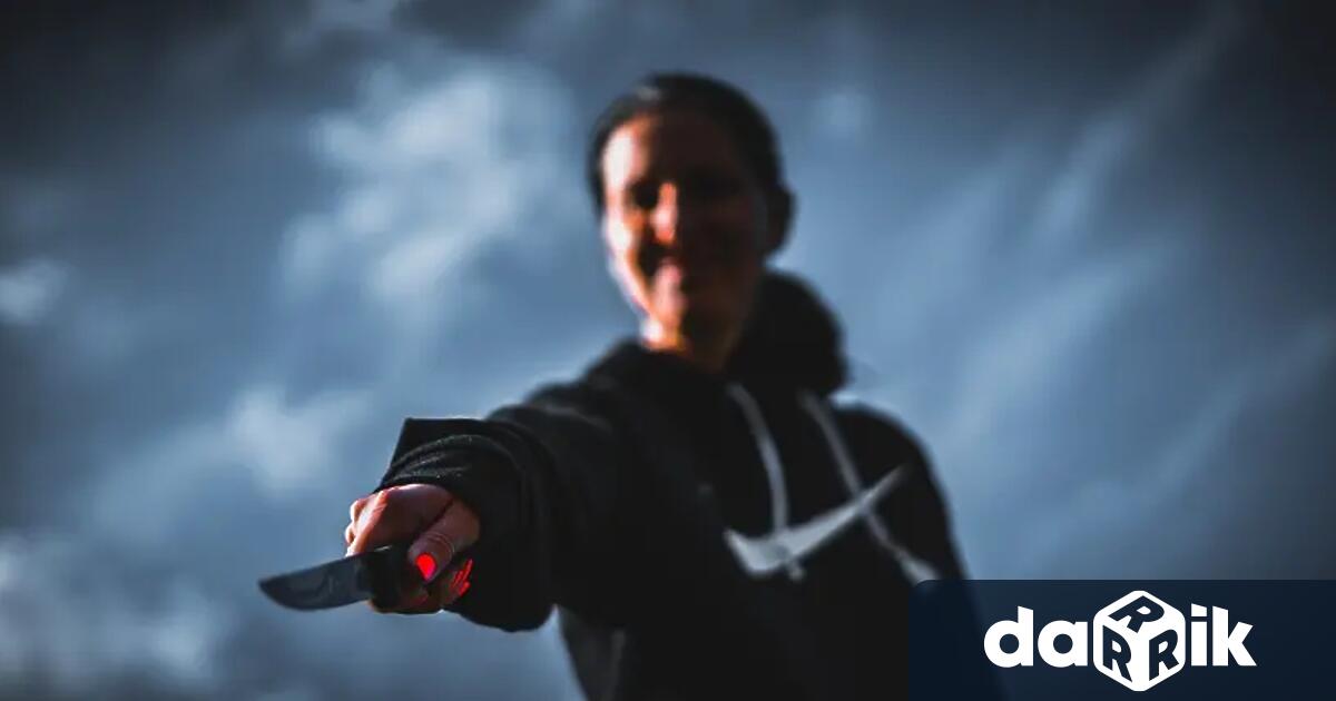 Софийска районна прокуратура обвини и задържа 38 годишен мъж заплашил с нож