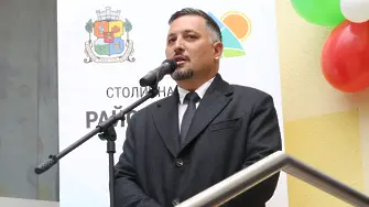 Кметът на р-н „Изгрев“: Школата на министър Бачев се помещава незаконно в столично читалище