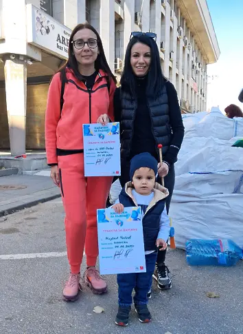  Офисът на Национална агенция за приходите в Плевен се включи в акция „ Капачки за бъдеще “ 