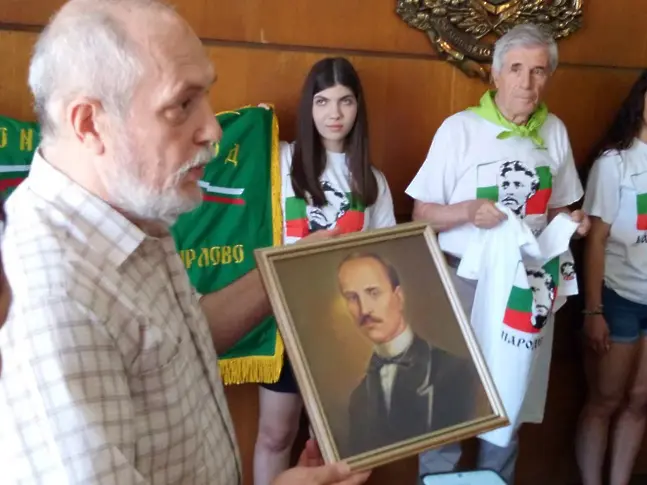  Средношколско общежитие „ Данаил Попов “ с нов химн и първа премия „ Будител с задача “ 