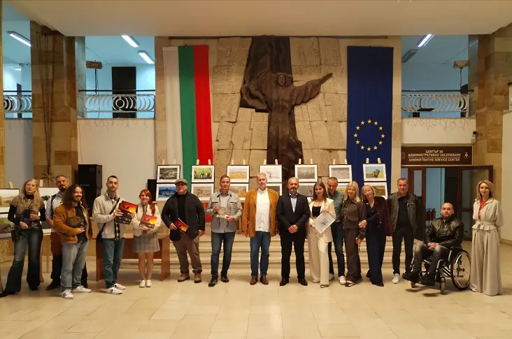 Приятели на дивата природа се събраха на 16-и фотосалон "Дивото" в Севлиево