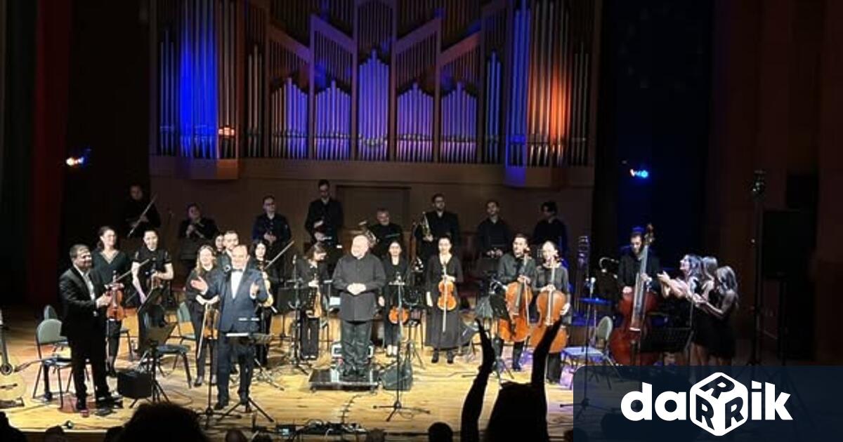 Тази вечер завършва турнето на Симхониета Враца със звездните солисти