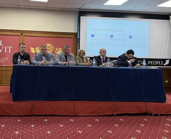  В Луковит бе сложено ново начало за връзката сред обучение, бизнес и нововъведения 