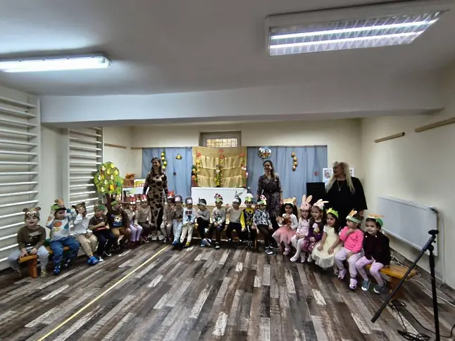  Златна Есен озари Детска градина „ Пролет “ 