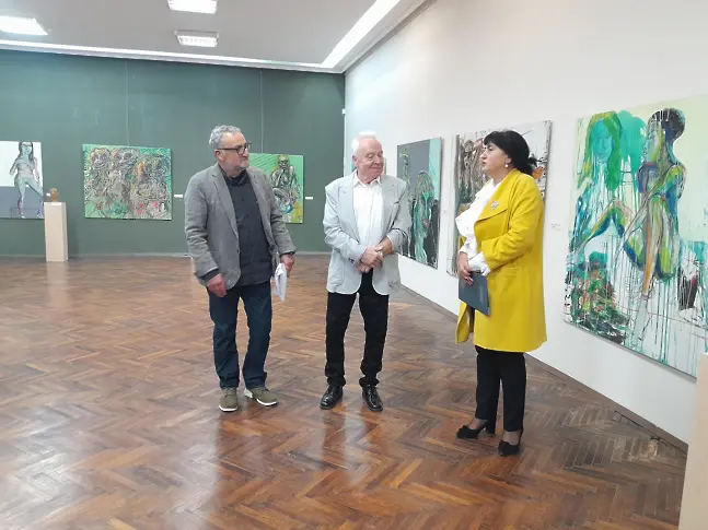 Изложба „Ретроспектива“ в ХГ „Никола Петров“ на чешкия художник и скулптор Петр Йедличка