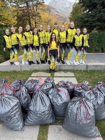 Децата от СК „Ритмика-89“ Враца дадоха пример за отговорност към природата