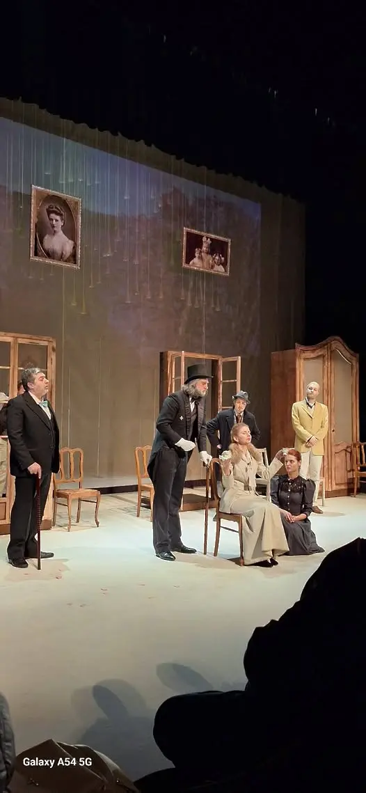 Владлен Александров: „Вишнева градина“ на Чехов продължава тенденцията да разговаряме сериозно със съвременния зрител