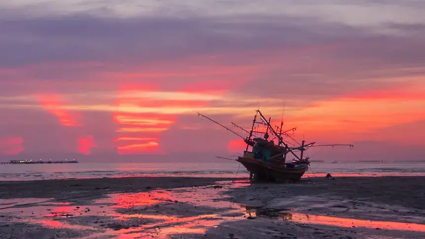 Нов американски удар по плавателен съд на наркотрафиканти в Карибите, има убити