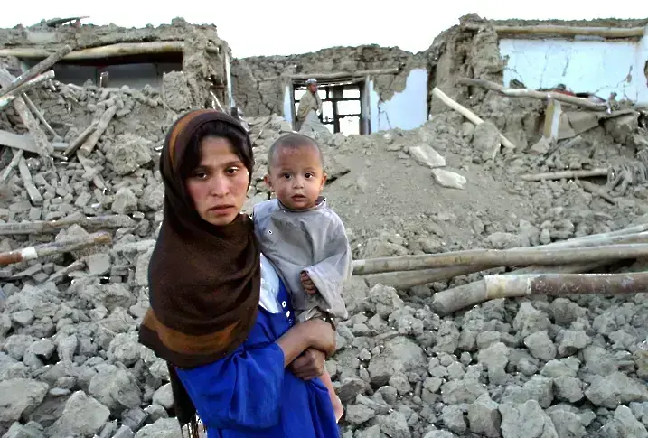 Жертви и ранени след трус от 6.3 в Афганистан