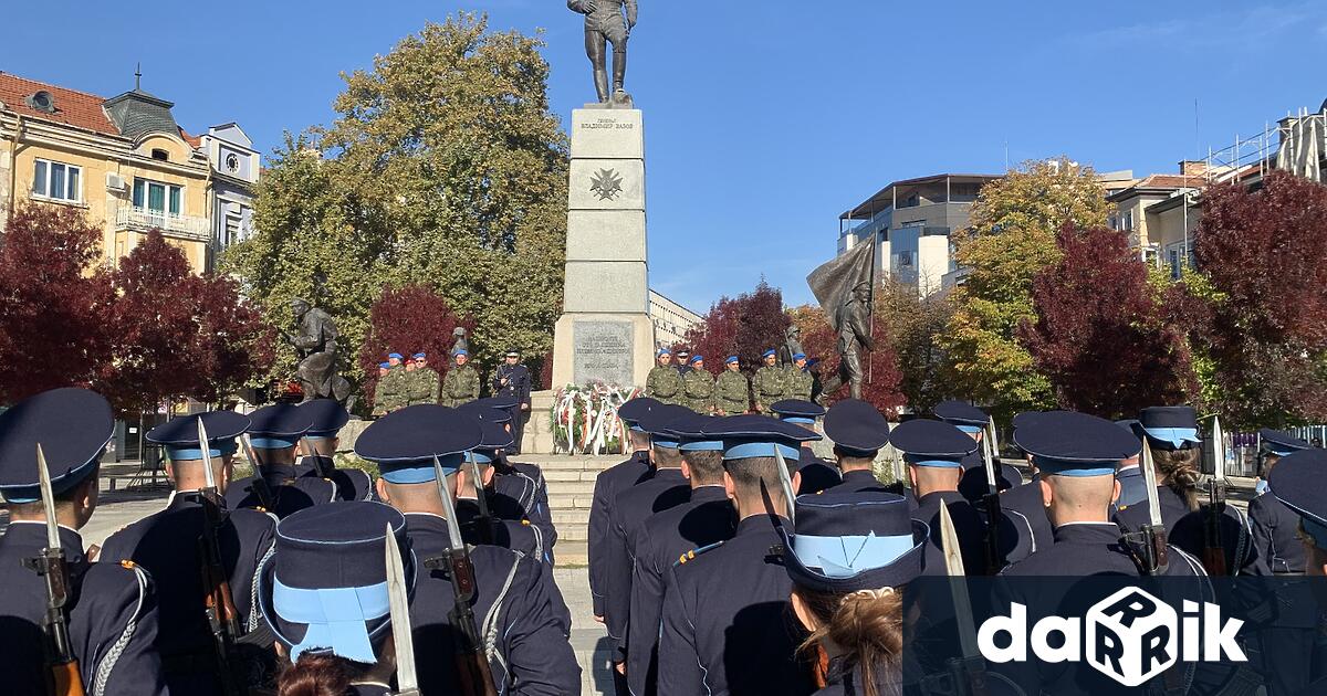 С военен ритуал и панихида пред паметника на Девета пехотна