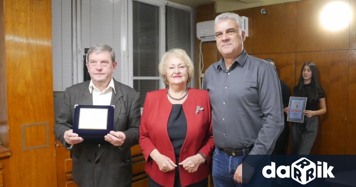 Домът на науката и техниката във Враца наградипобедителите в областния