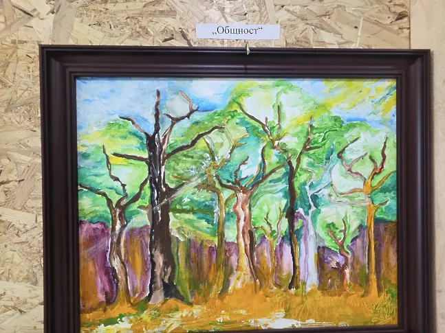 Изложбата „Цветя и сезони“ на д-р Васил Станев беше открита в УМБАЛ „Д-р Георги Странски“ – Плевен