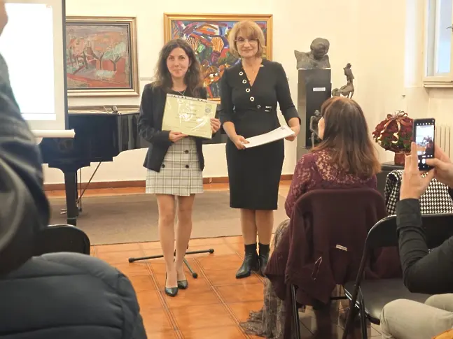Ръководителят на Арт школа „Колорит“ Майя Ананиева е тазгодишният носител на Наградата по хуманитаристика за 2025 година в Плевен