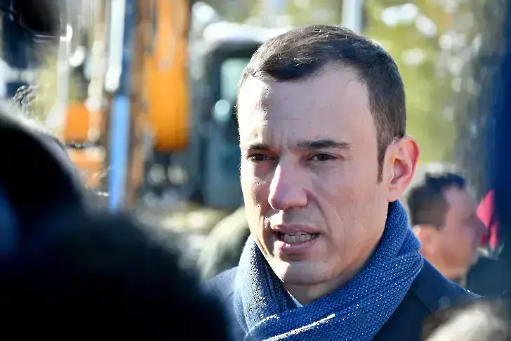 Терзиев със заявка: Сметосъбирането в „Люлин“ и „Красно село“ се нормализира от утре