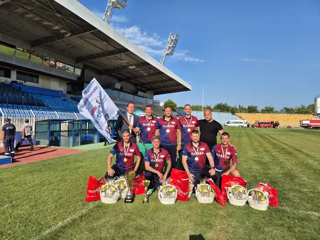 Спортни успехи на служители от РДПБЗН - Плевен в състезанията по пожароприложен спорт