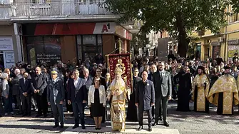 В Деня на будителите митрополит Николай призова за духовно пробуждане