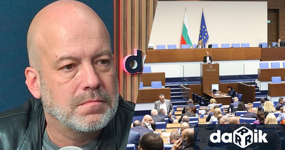 Писателят Иво Сиромахов даде първото си ексклузивно интервю в ефира