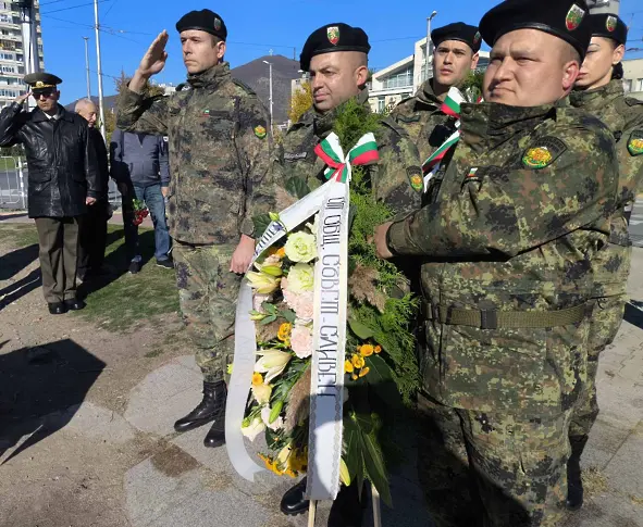 Сливен се поклони пред паметта на героите от Седми конен полк