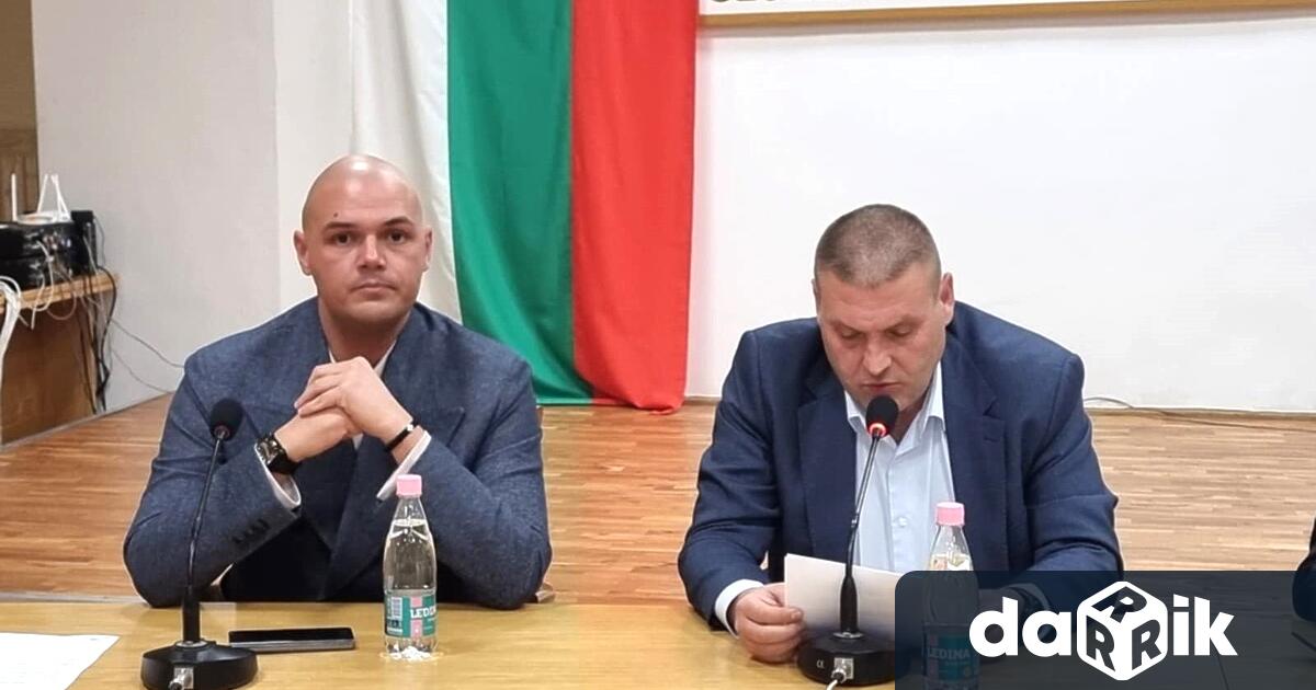 ноември е посветен на делото на книжовниците просветителите на борците