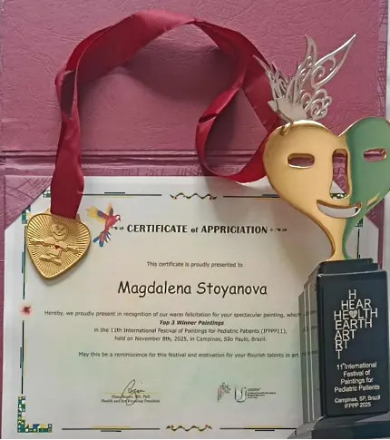  Златен трофей и Златен орден получи на Тържествена гала на IFPPP дребната художничка от арт школа „ Колорит “ Магдалена Стоянова 