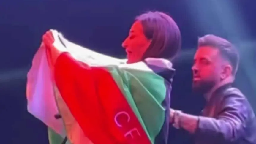 Цеца побесня и наруши мълчанието си за скандала с българското знаме в Сев. Македония (ВИДЕО)