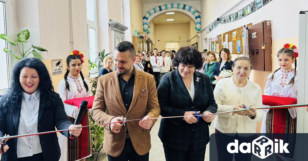 В Средно училище Козма Тричков бе открит нов модерен STEM