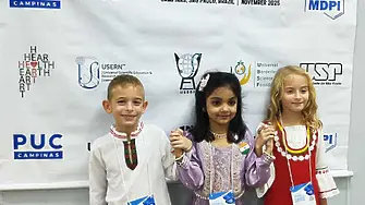 Златен трофей и Златен медал получи на Тържествена церемония на IFPPP малката художничка от арт школа „Колорит“ Магдалена Стоянова