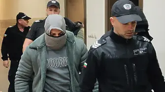 Старозагорският окръжен съд остави в ареста обвиняемите за кражба на 7 тона дизелово гориво 