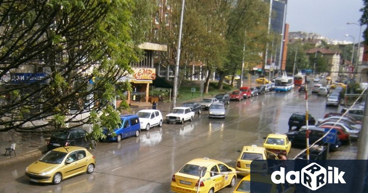 В неделя преди обед ще има значителна облачност която около