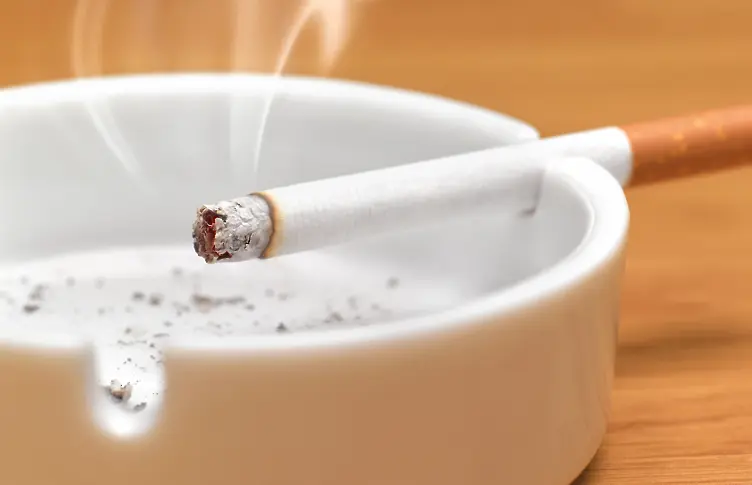 Ето с колко скачат цигарите от Нова година