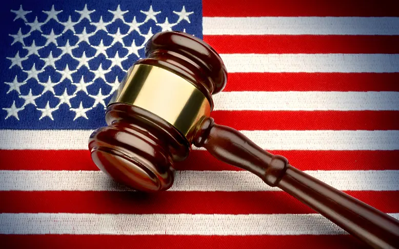 САЩ налагат санкции на свързани със Северна Корея лица за пране на пари