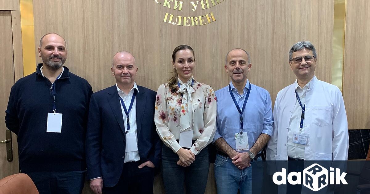 В МУ Плевен за пръв пътв България се състояха демонстрации на