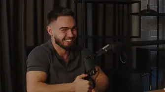 „Оцелях в Париж без пари“: Как Димитър Митев превърна предизвикателството в кауза